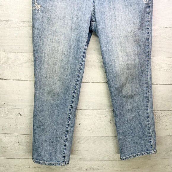Chicos Womens Jeans Cropped Stretch Denim Embroidered Size 1.5 | M | 10 - Picture 6 of 15